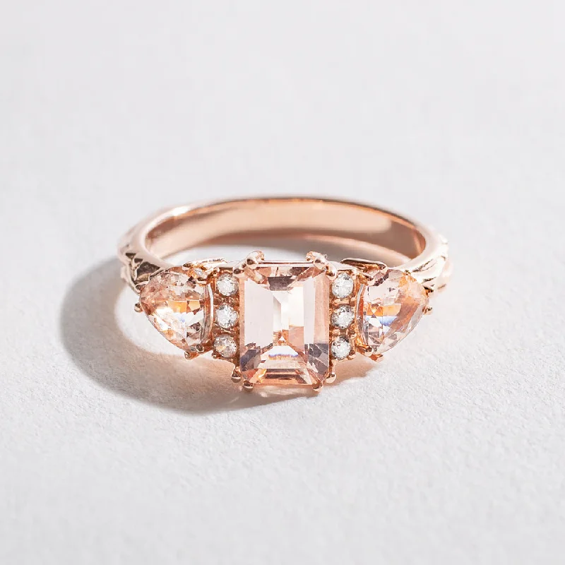 BONADONNA ENGAGEMENT RING | 14K GOLD | MORGANITE & WHITE DIAMOND