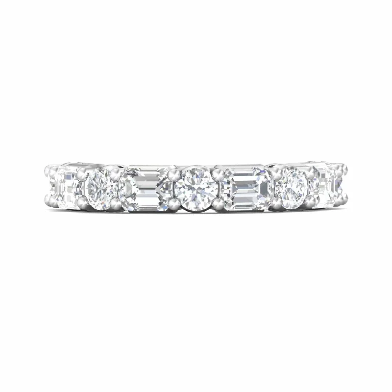 Platinum Alternating Diamond Cut Shared Prong Band