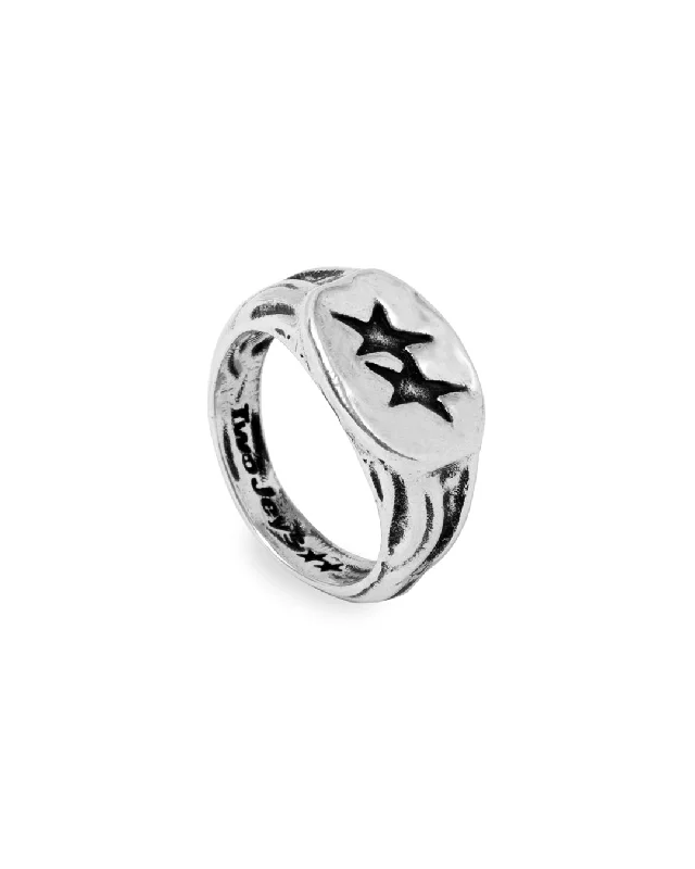 Superstar Signet Ring